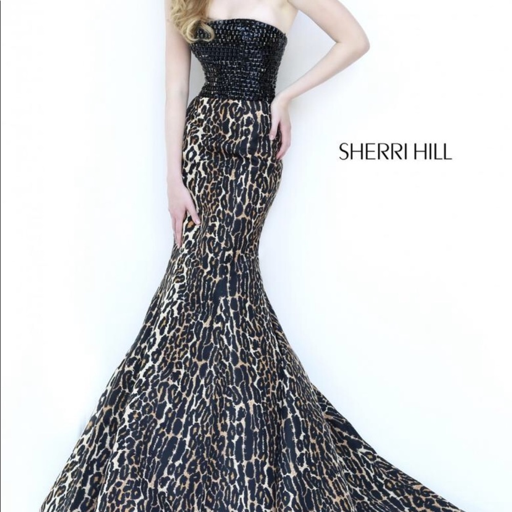 SHERRI HILL prom mermaid cheetah dress